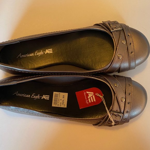 American Eagle Flats, NWT - Picture 3 of 9